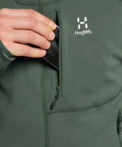 Haglöfs Haglöfs Wool Blend Hood Men, Zwart 18 Haglöfs Haglöfs Wool Blend Hood Men, Zwart -TROLLKIDS Shop hagloefs wool blend hood men fjell green 7
