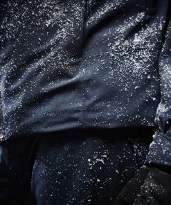 Helly Hansen Alpha Infinity Jacket Men, Blauw -TROLLKIDS Shop helly hansen alpha infinity jacket men navy 10