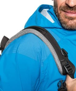 Schöffel Schöffel Triigi 2.5L Jacket Men, Rood 20 Schöffel Schöffel Triigi 2.5L Jacket Men, Rood -TROLLKIDS Shop schoeffel triigi 25l jacket men indigo bunting 9